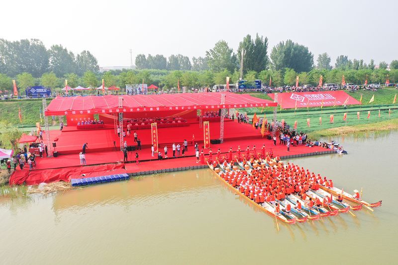 長(zhǎng)垣市運(yùn)動(dòng)會(huì)龍舟賽暨“河南礦山杯”長(zhǎng)垣市第三屆全民龍舟大賽激情開(kāi)賽！